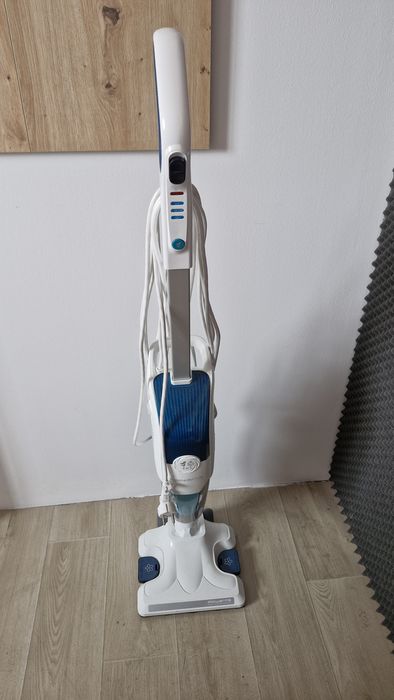 Aspirator Rowenta cu abur