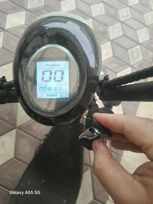 Scuter electric choper