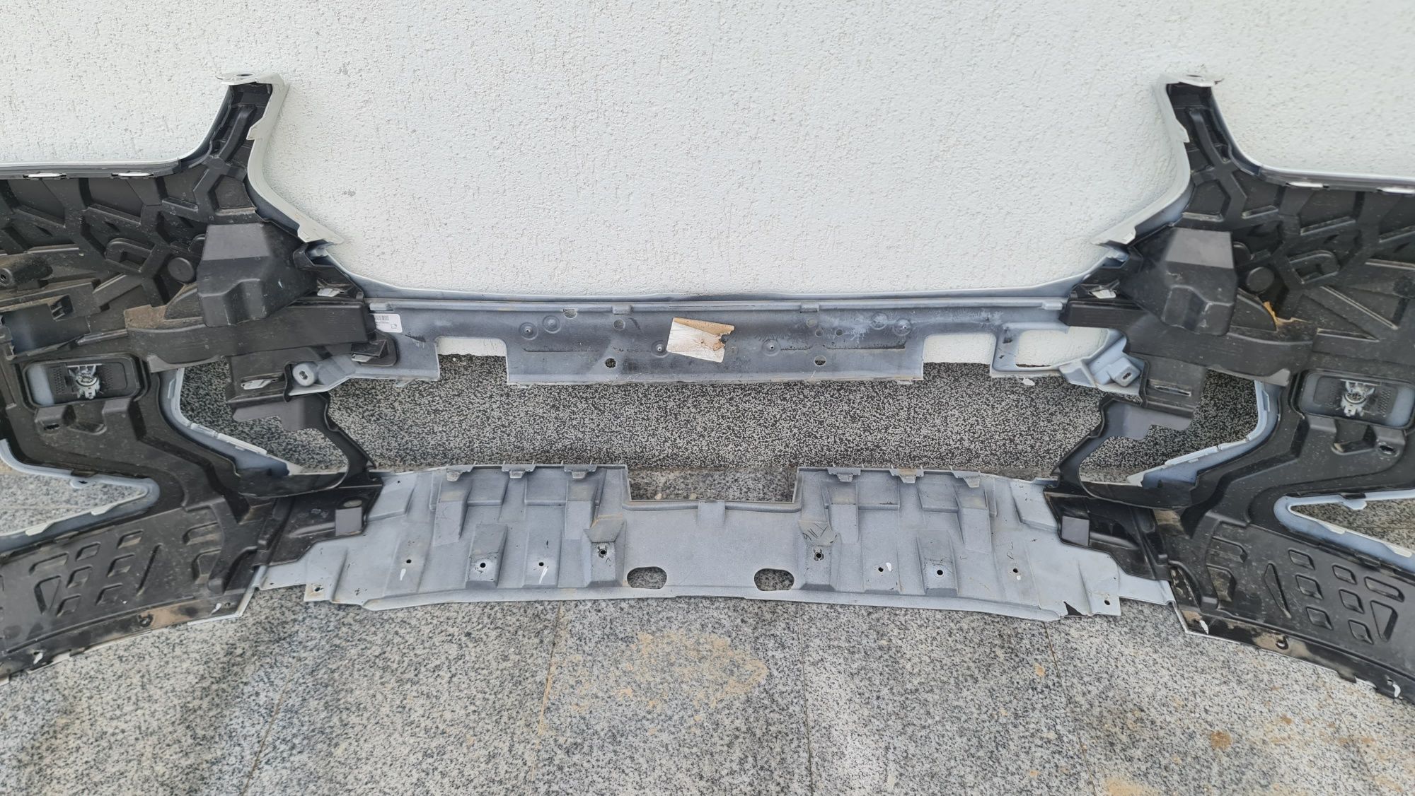 Bara fata M pachet alb BMW X6 G06 facelift 2023+ 8085644