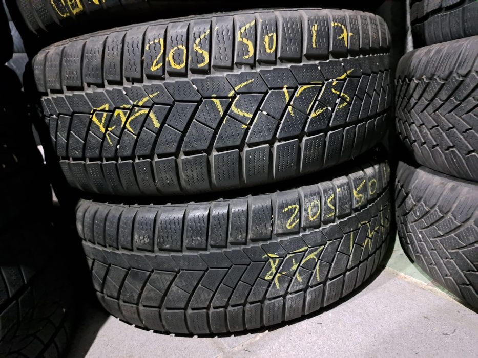 Vând anvelope iarna