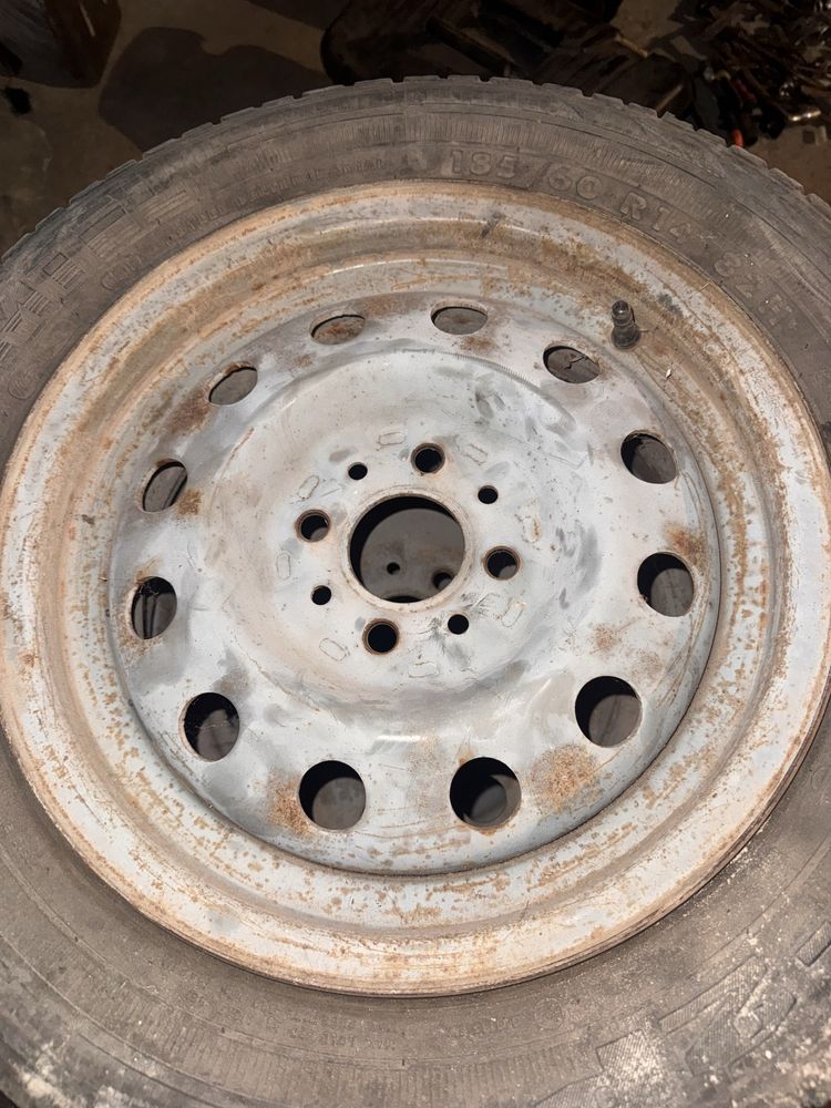 Комплект колес 185/60r14