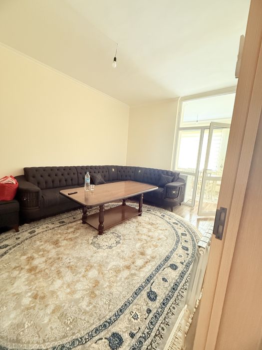 Qorasuv 158 dom 48 m2 hama narsalari bilan
