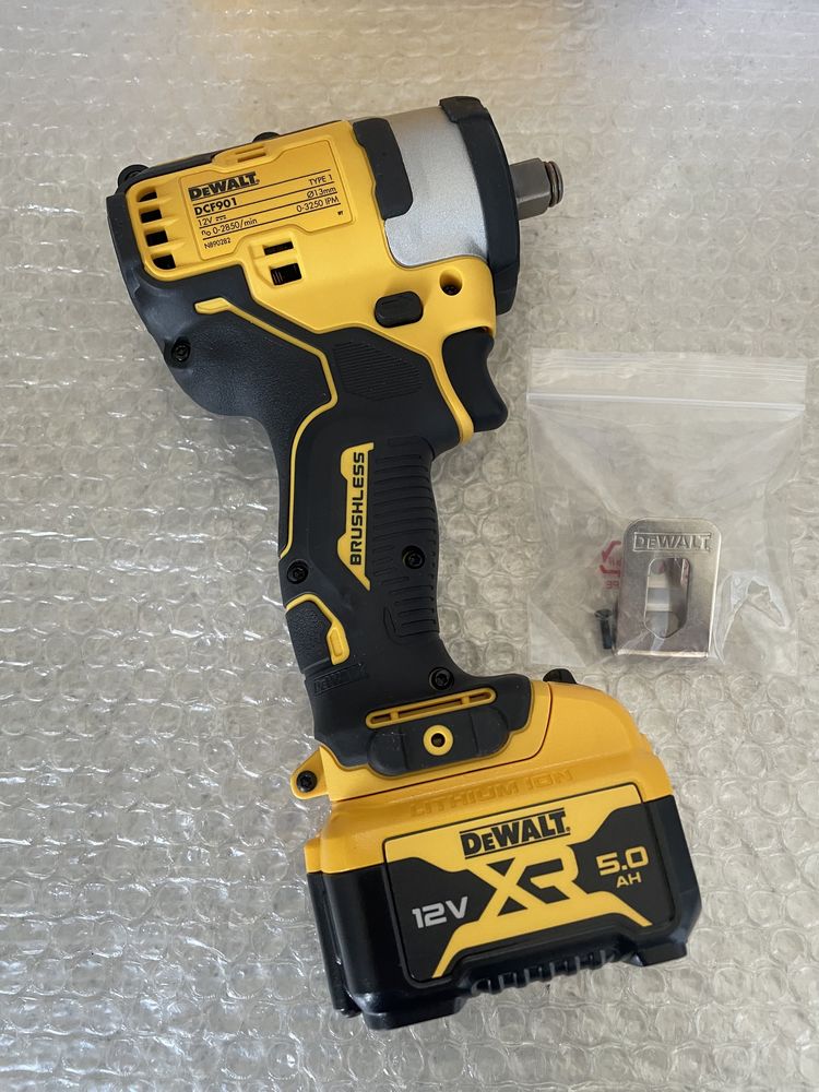 DeWALT DCF 901 XR. 12V. Impact cu Patrat 1/2, + 1X5 AH, Original Nou !