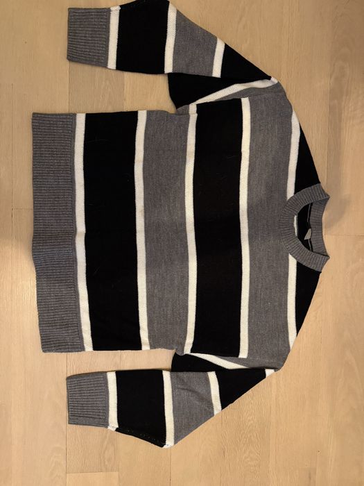 пуловер/суичер H&M