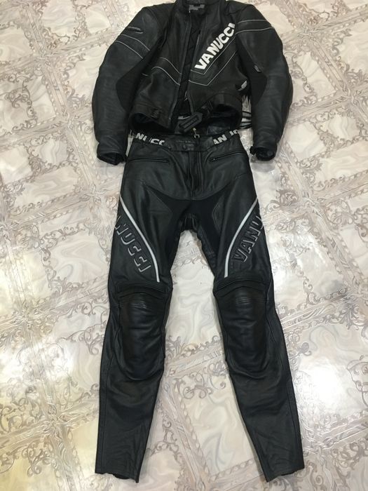 Мотокостюм Мотоэкипировка