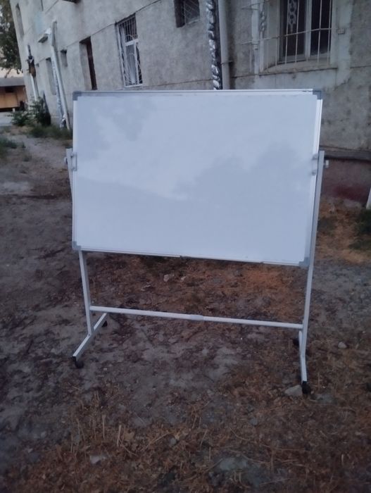 Продаётся доска школьная 120 х 80