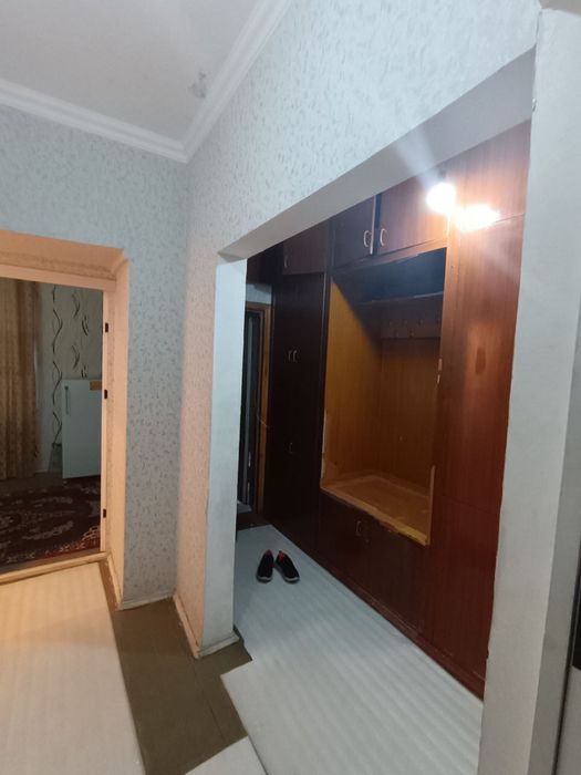 1-xonali uy ijaraga beriladi.