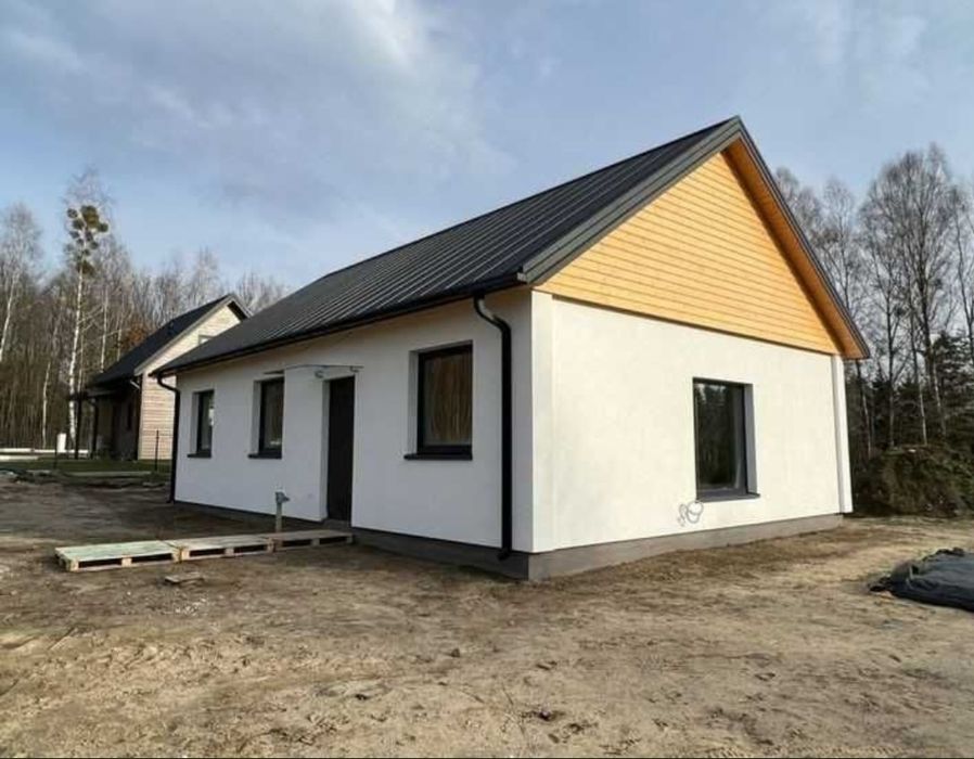 Case pe structura metalica