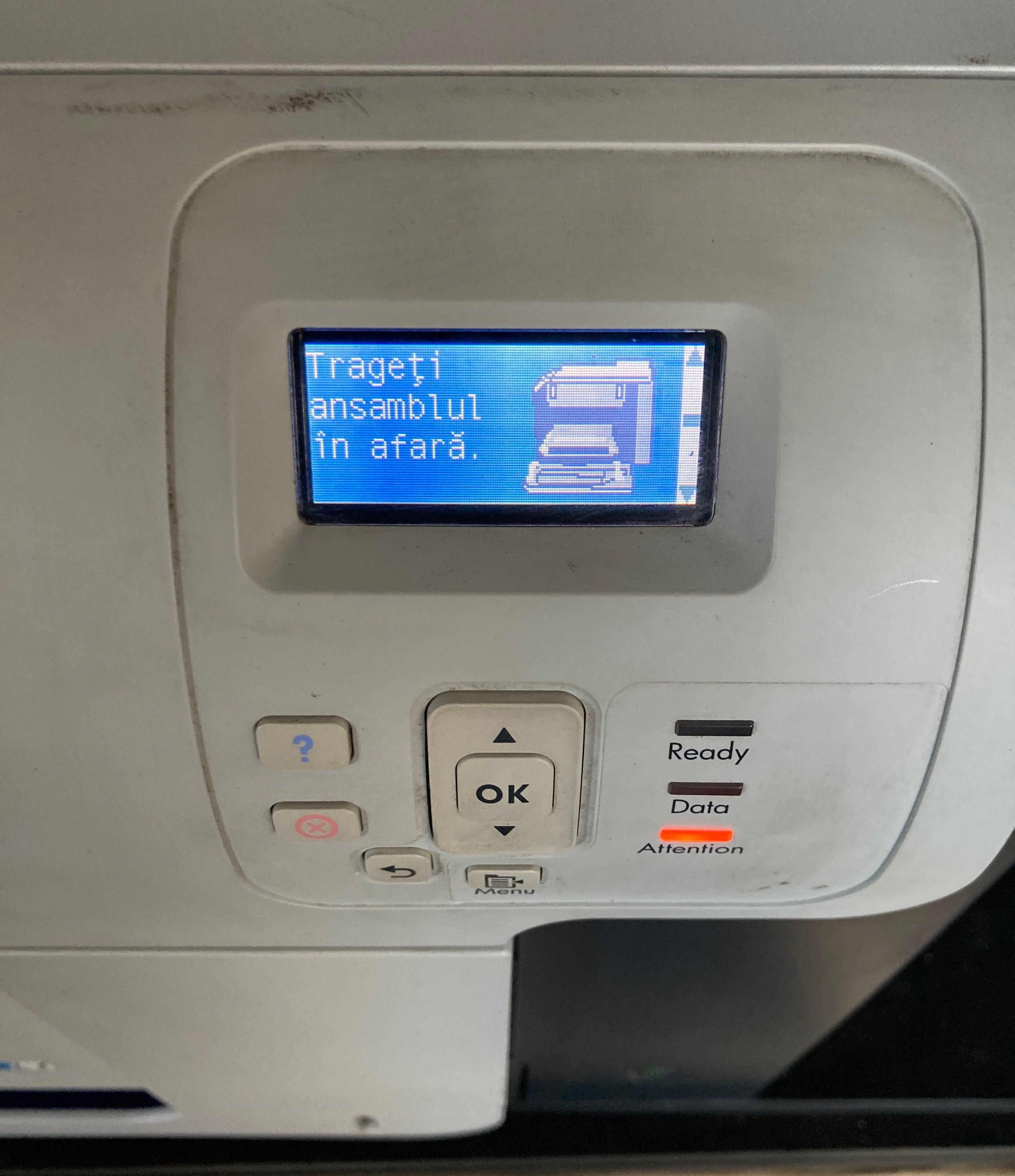 Multifuncțională/Imprimanta HP Color LaseJet CP3525N (pentru piese)