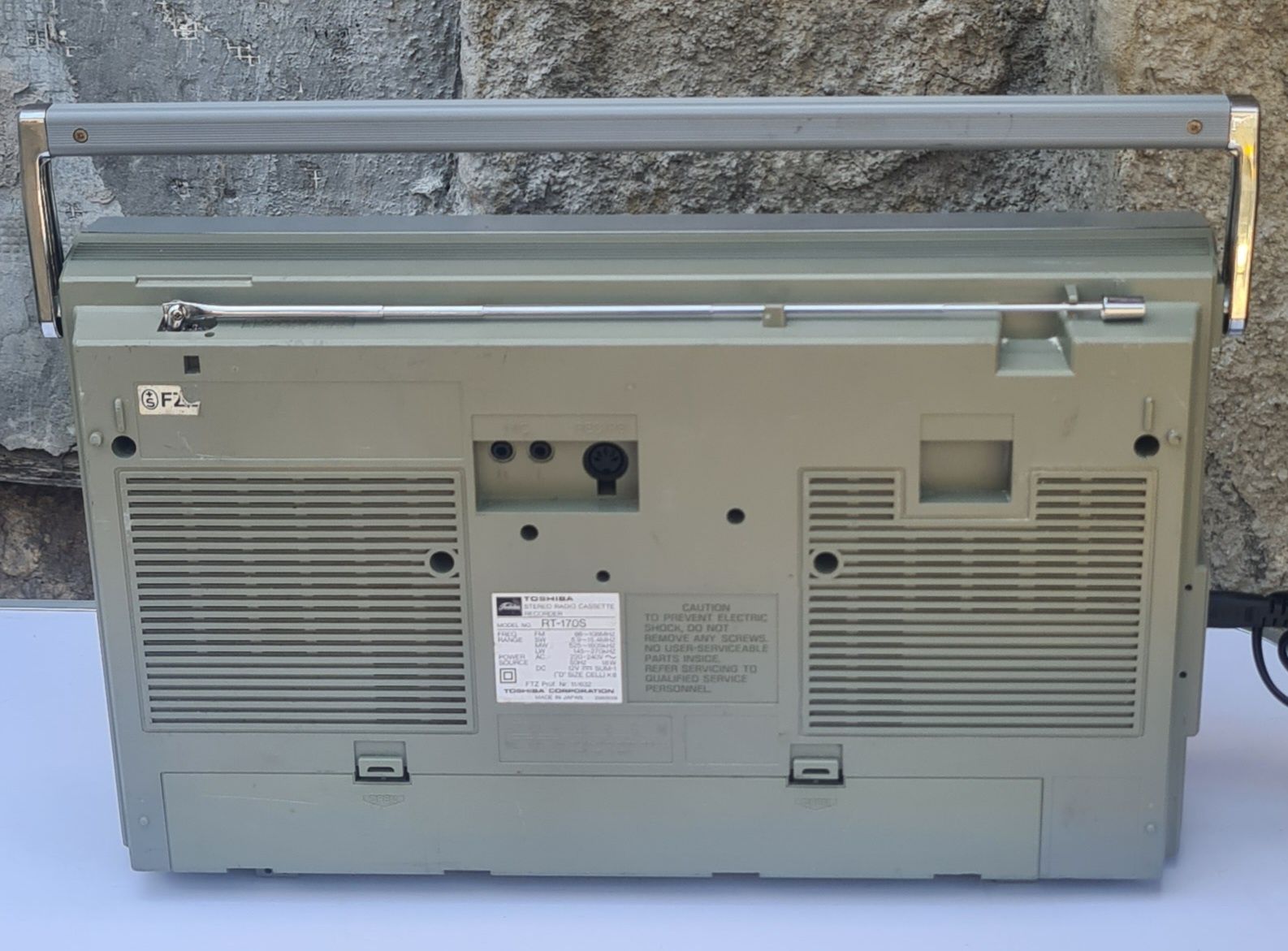 Радиокасетофон Toshiba RT-170S