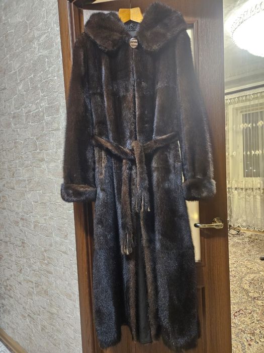 Шуба норковая..