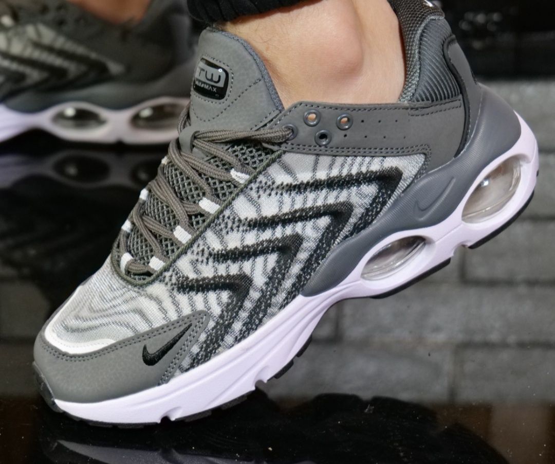 Nike Air Max TW мъжки маратонки