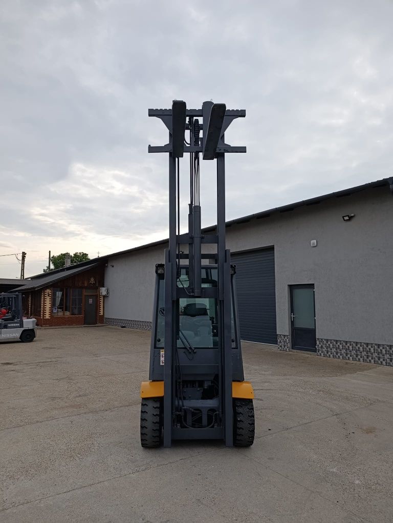 Motostivuitor GPL JUNGHEINRICH TFG 430s