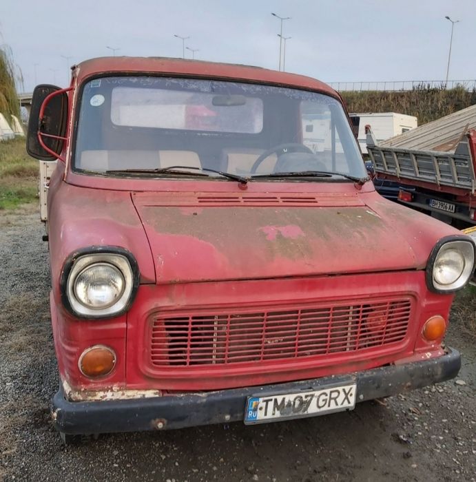 FORD tranzit camionetă  din 1970 la 3200euro