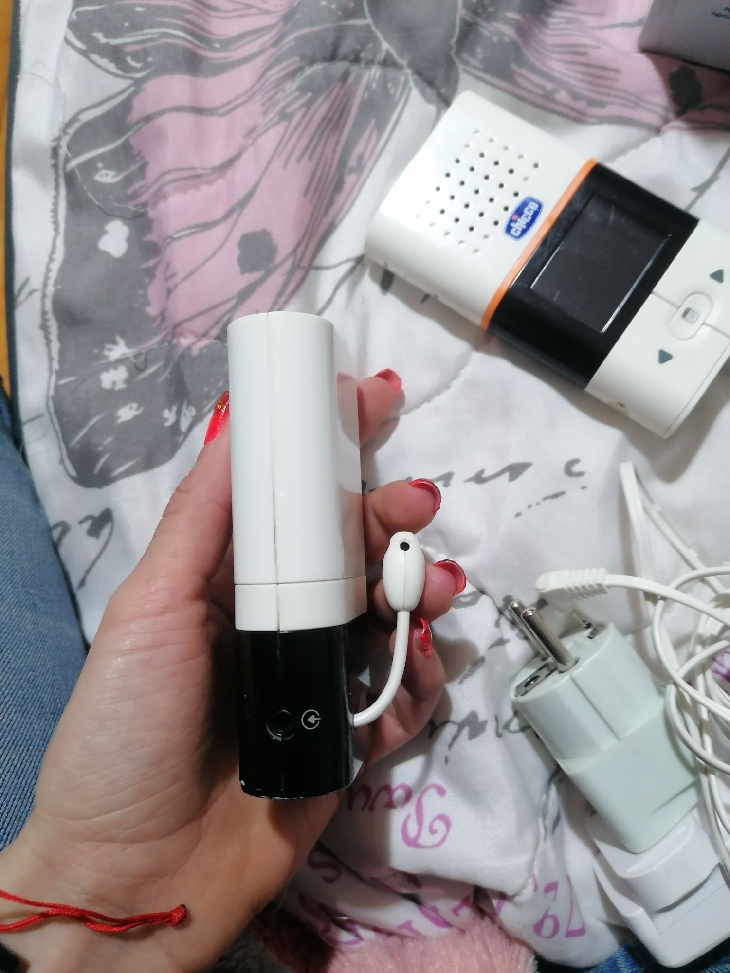 Бебефон Chicco английски