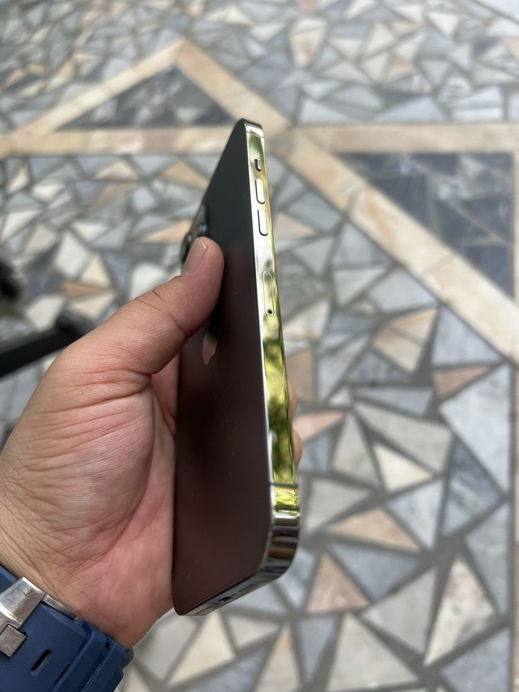 iphone 12 pro max 128GB 90%