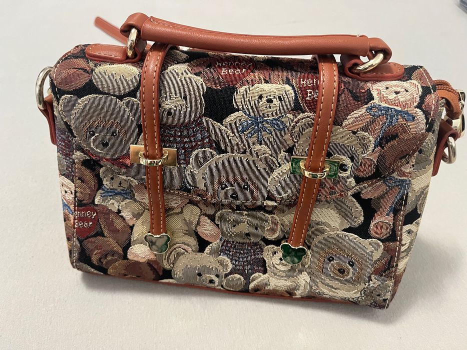 Дамска чанта на мечета