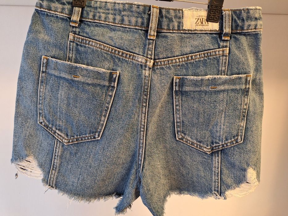 Pantaloni scurti dama Zara