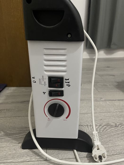 Топлоконвектор EasyMaxx