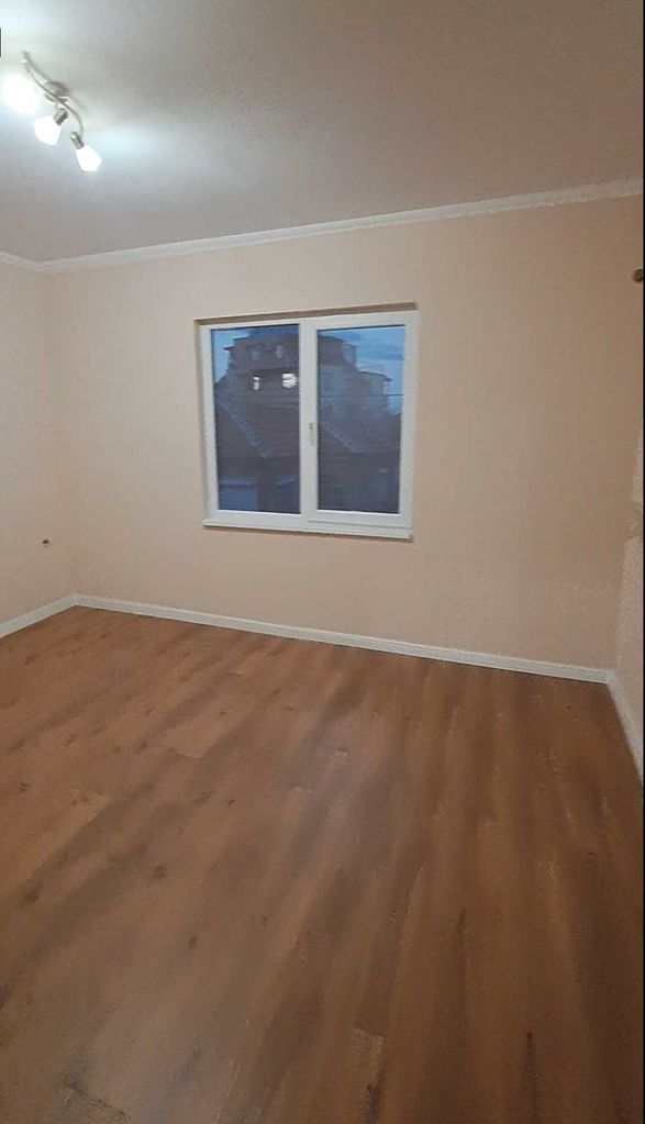 Продава се Етаж от къща в Пазарджик, Запад - 96 кв.м за 1204 €/кв.м - Снимка #11