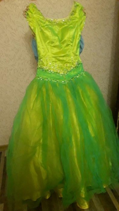 Пышная платья размер 42-44