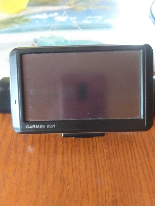 Навигация Garmin nuvi770