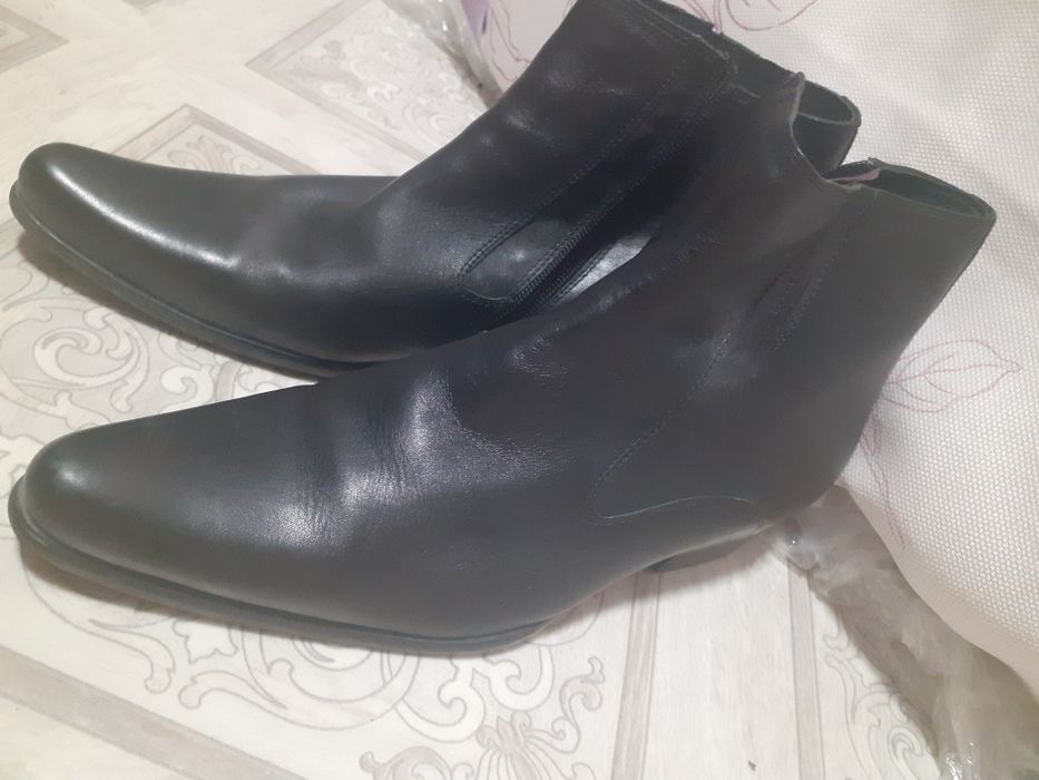 Продам сапоги зимние кожанные мужские 39размер