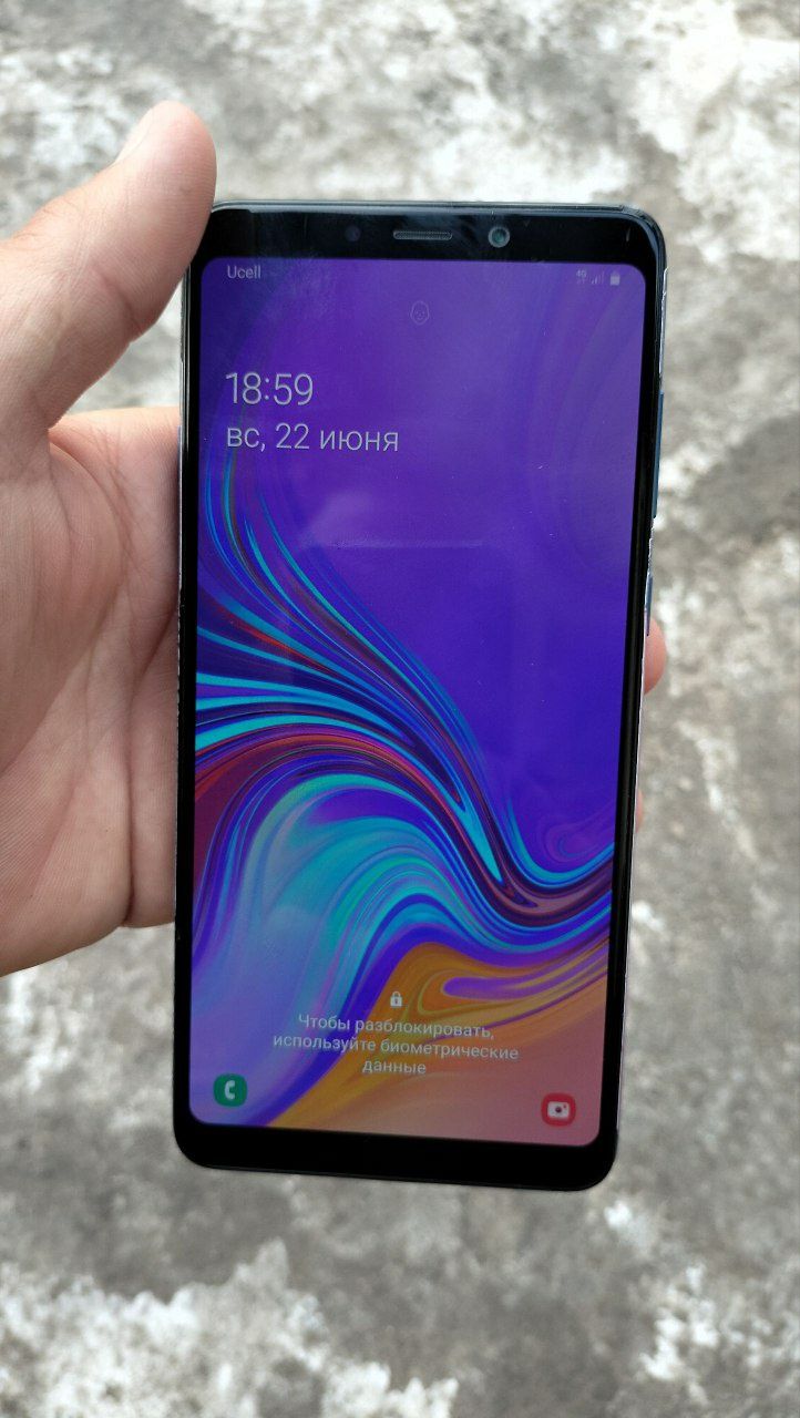 Galaxy A9 sotiladi.