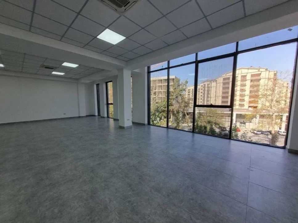 Офис в аренду в Ташкенте на Ц2. Алайский рынок. Абдулы Кадыри. 140 квм