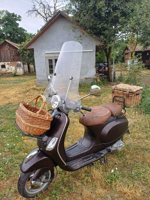 Scuter vespa 49 CC- de vanzare