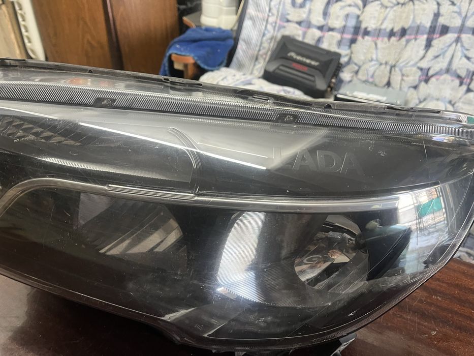 Продам фару