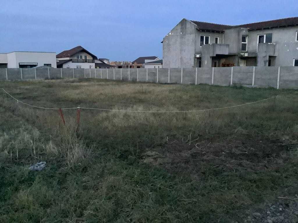 Teren Intravilan de Vânzare Moșnița Veche