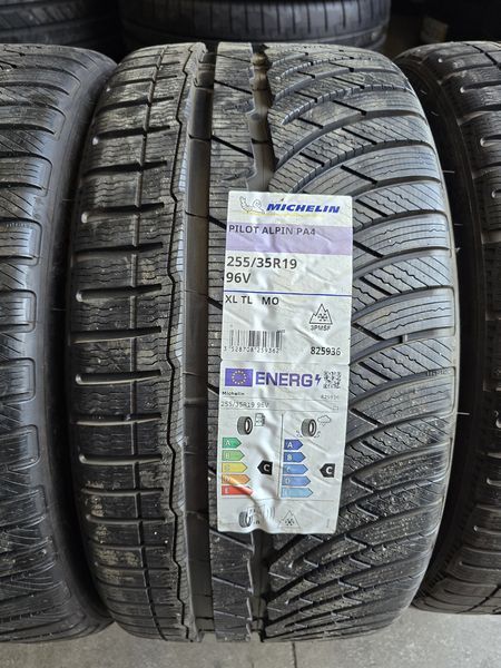 255/35/19 MICHELIN 4бр
