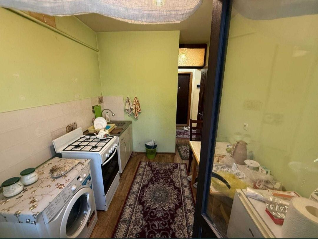2 xonali ui sotiladi mebel texnika bilan