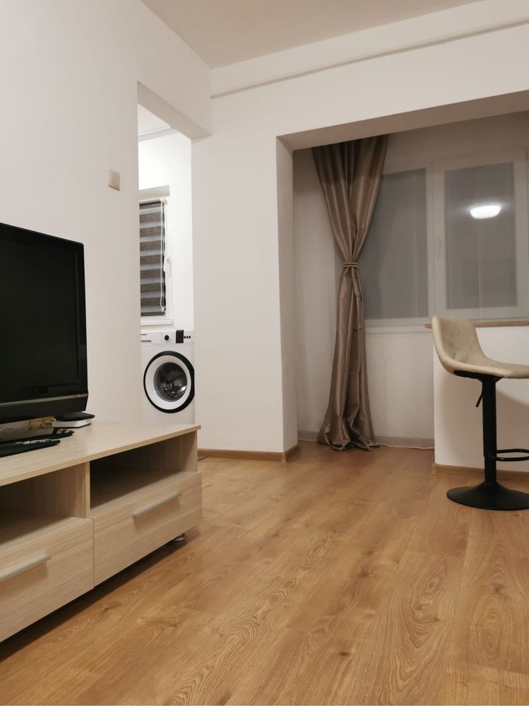 Regim hotelier  garsoniera rovine