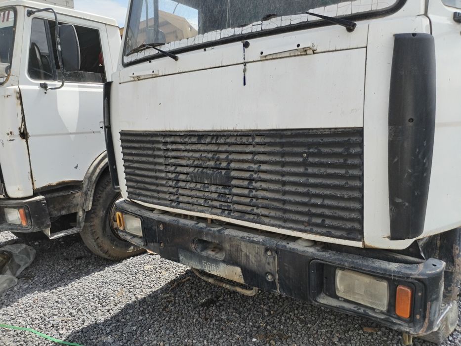 Продам Маз по запчастям