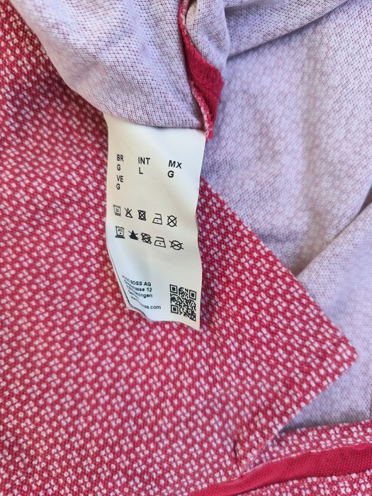 Hugo Boss М размер тениска