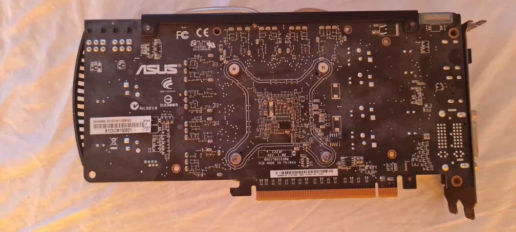 Видеокарта ASUS EAH 6850