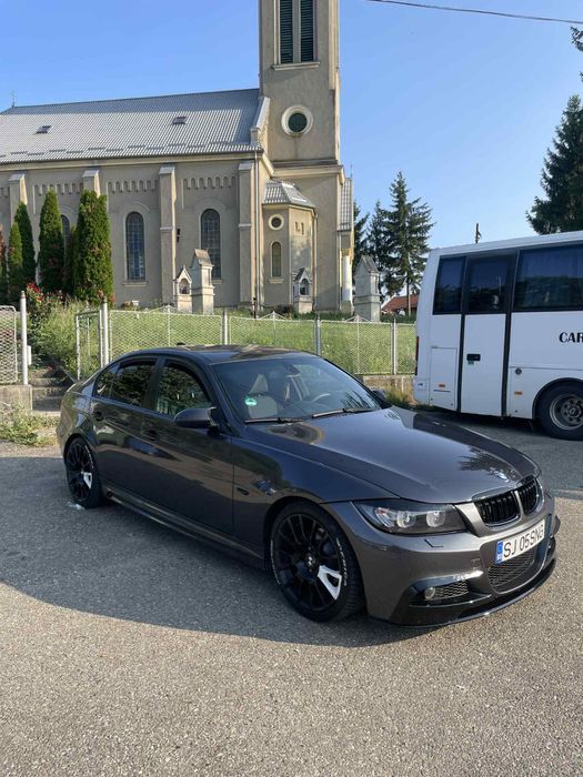 Dezmembrez bmw seria 3