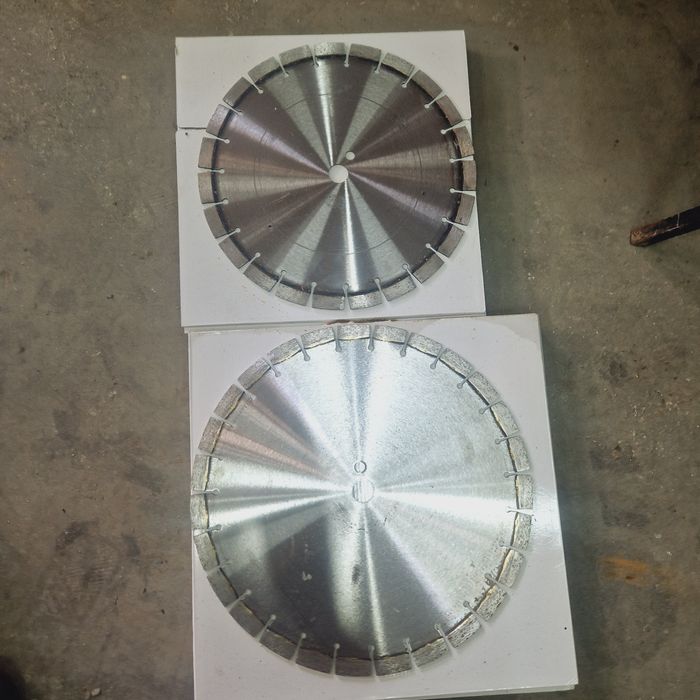 Discuri diamantate IOAKI Diamond Tools 360mm și 410mm- segmenți 15mm