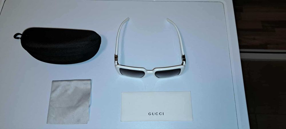 Ochelarii soare pt Dama Gucci Italia produs nou cu eticheta