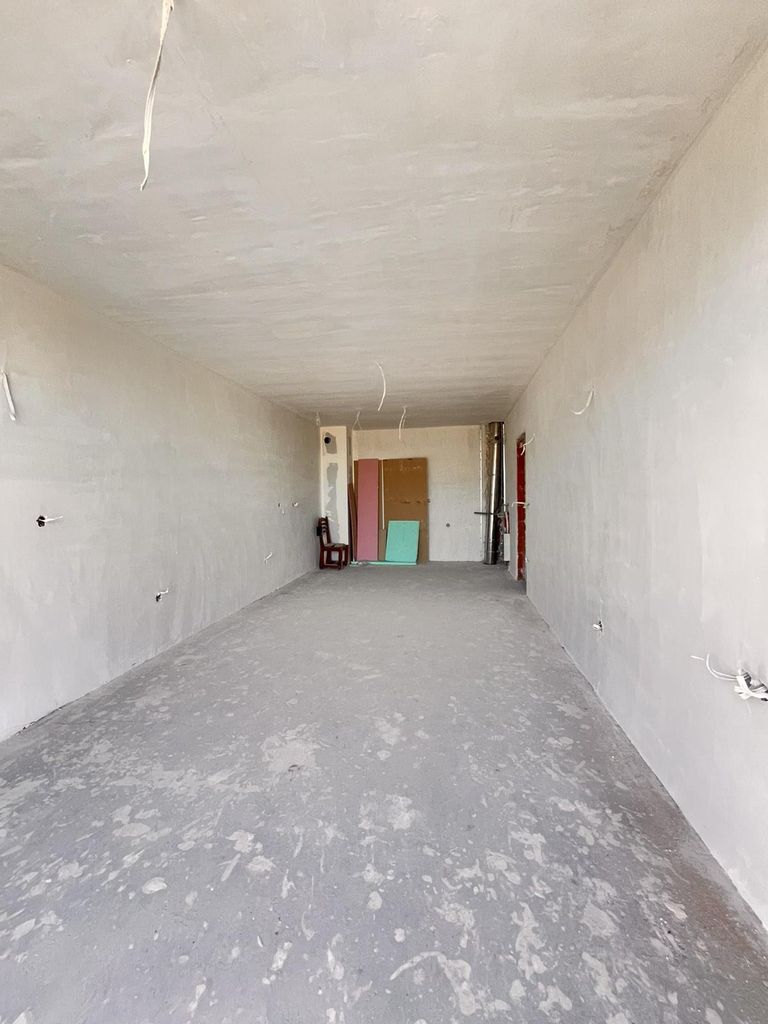 Продава се Тристаен апартамент в София, Манастирски ливади - 110 кв.м за 2591 €/кв.м - Снимка #2