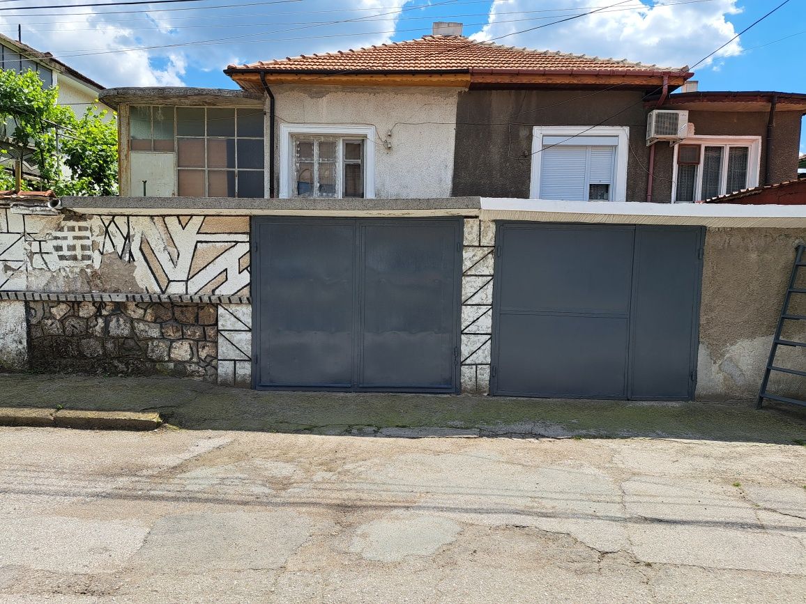Продава се Къща в Димитровград - 80 кв.м за 507 €/кв.м - Снимка #1