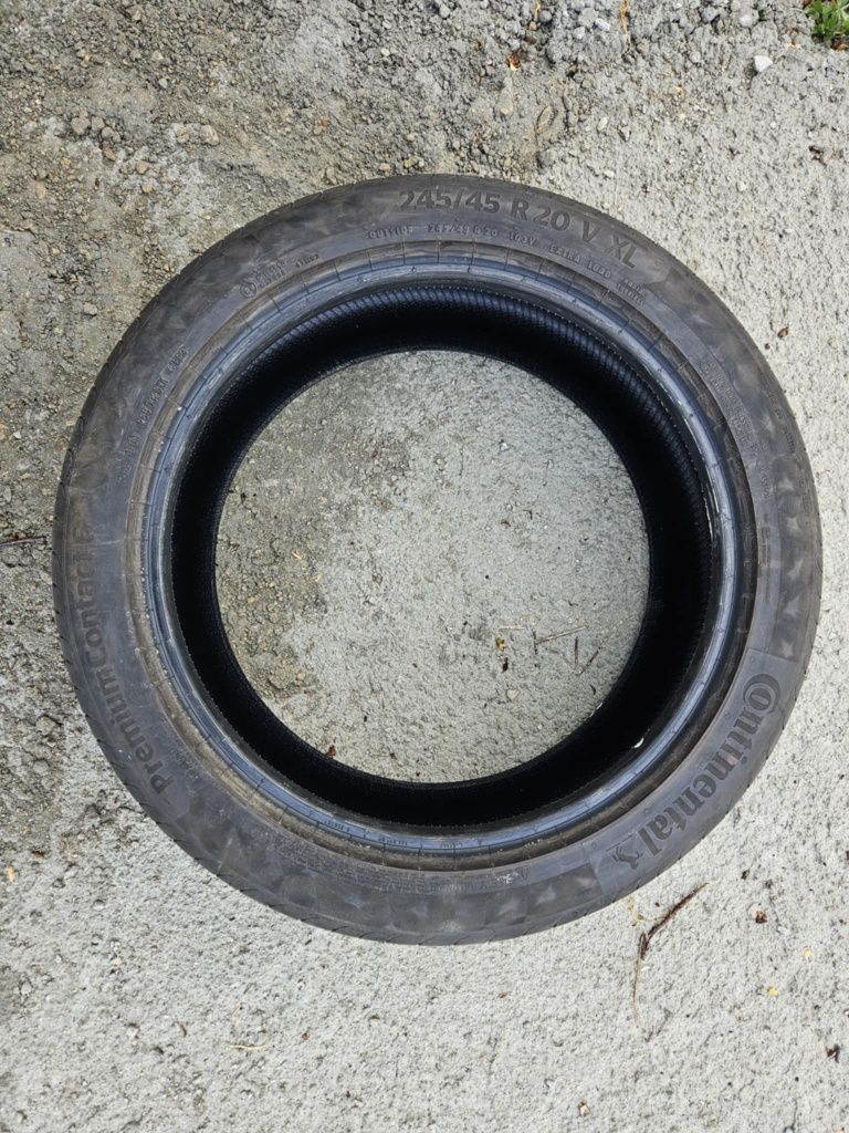 Автомобилни гуми - CONTINENTAL Premium CONTACT - 6 245/45 R20 103V XL