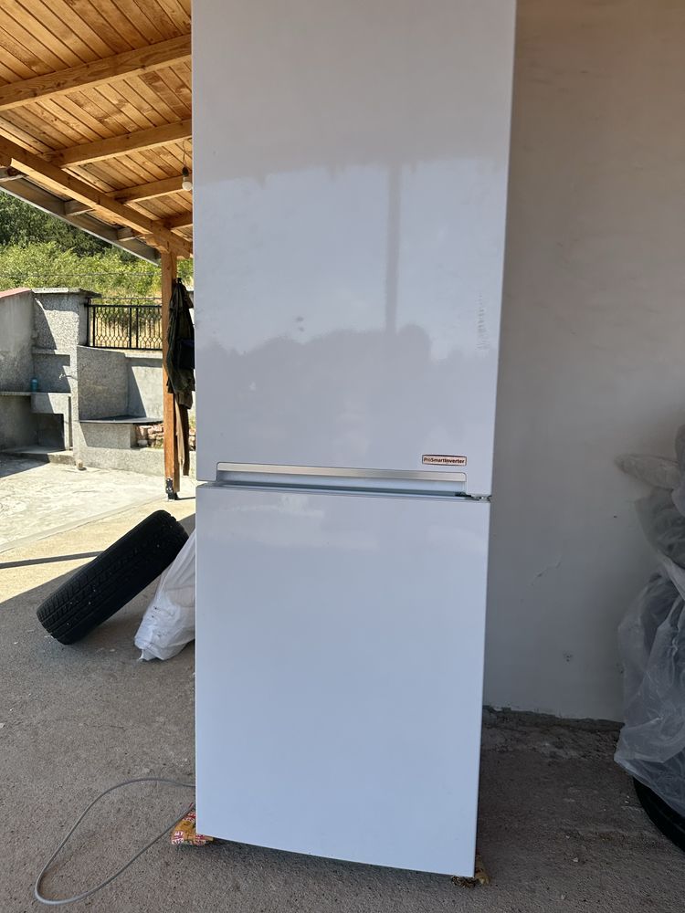 Хладилник Beko NeoFrost