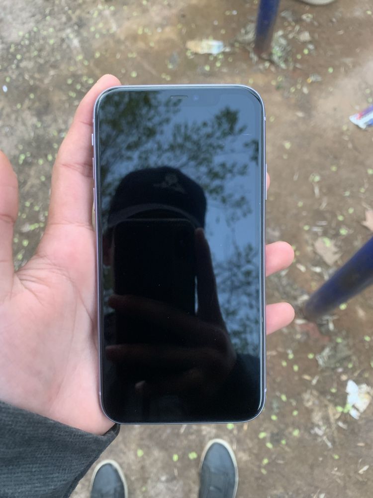 Iphone 11 128gb holati yaxwi aybi yo KH/A pas kopiya