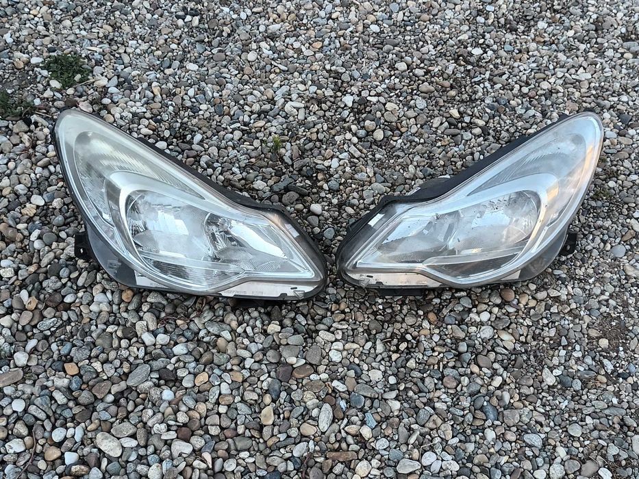 ляв и десен фар за опел корса д 11 - 15 фейслифт OPEL CORSA D FACELIFT