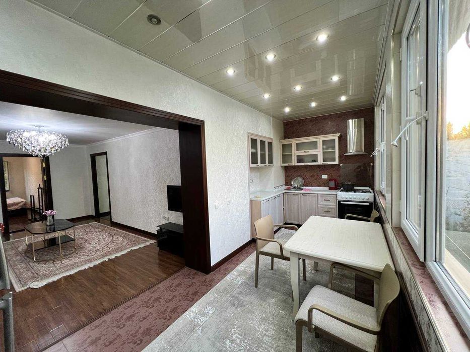 Аренда 2/4/4 Цум М.Космонавты Сдаётся квартира от собстаенника