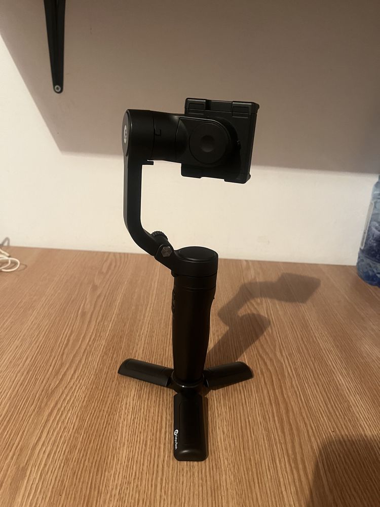 Stabilizator FeiyuTech pt telefon (gimbal)