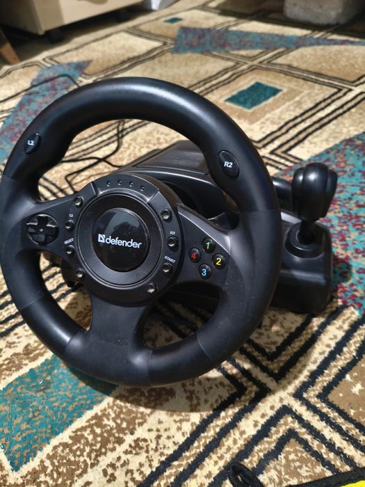 Продам игровой руль Defender